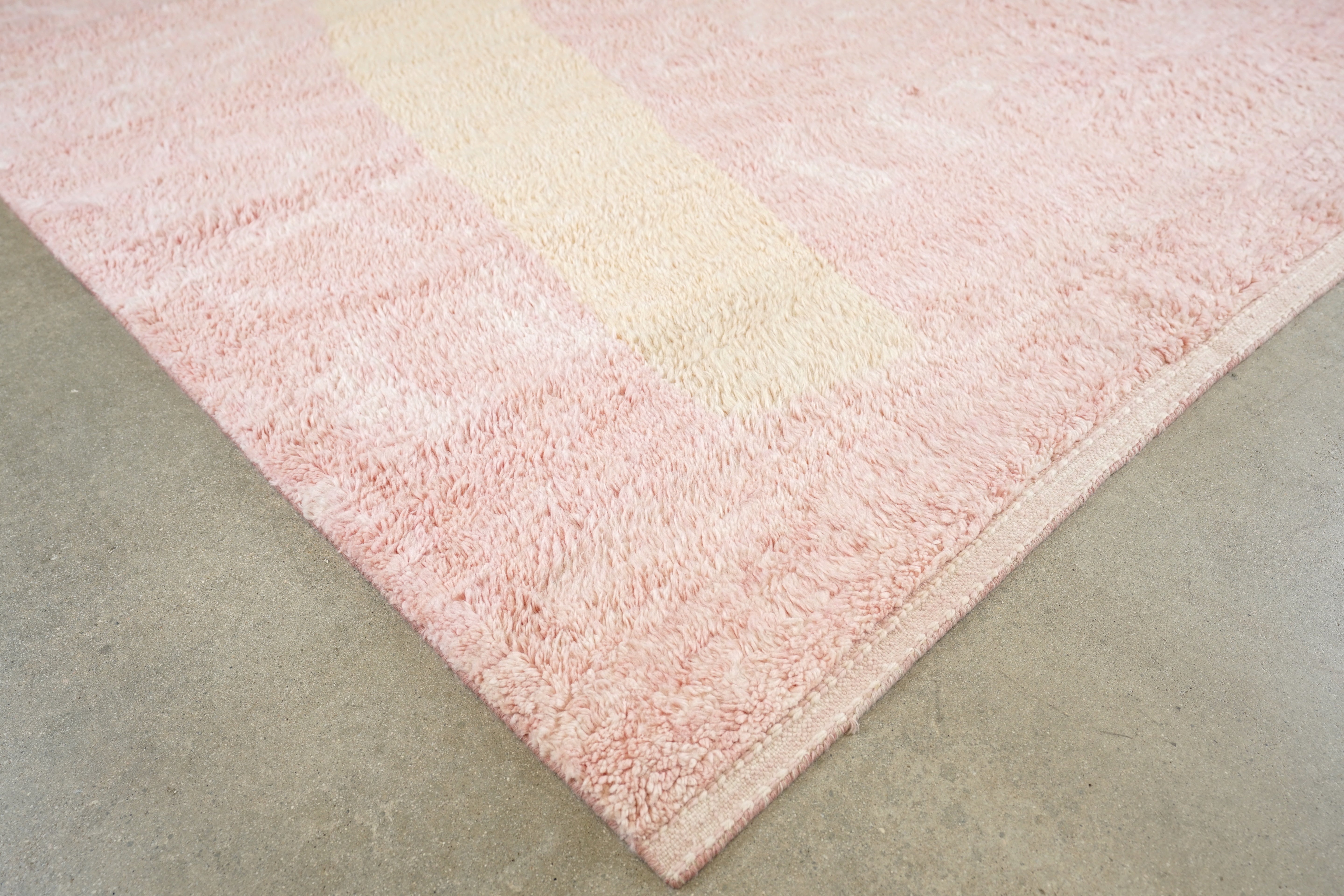 Impala - Modern Rugs LA