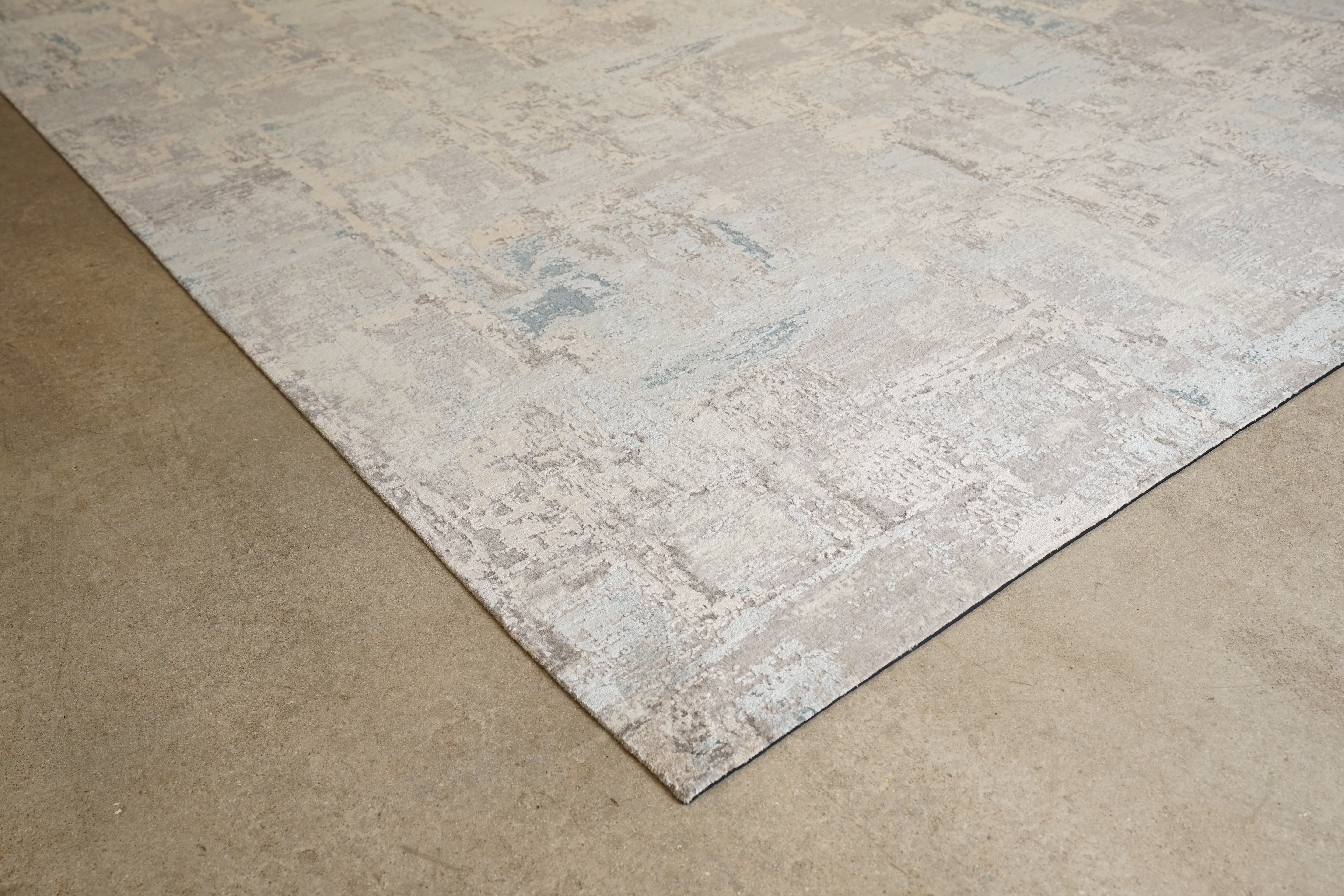 Modi | 584 - Modern Rugs LA