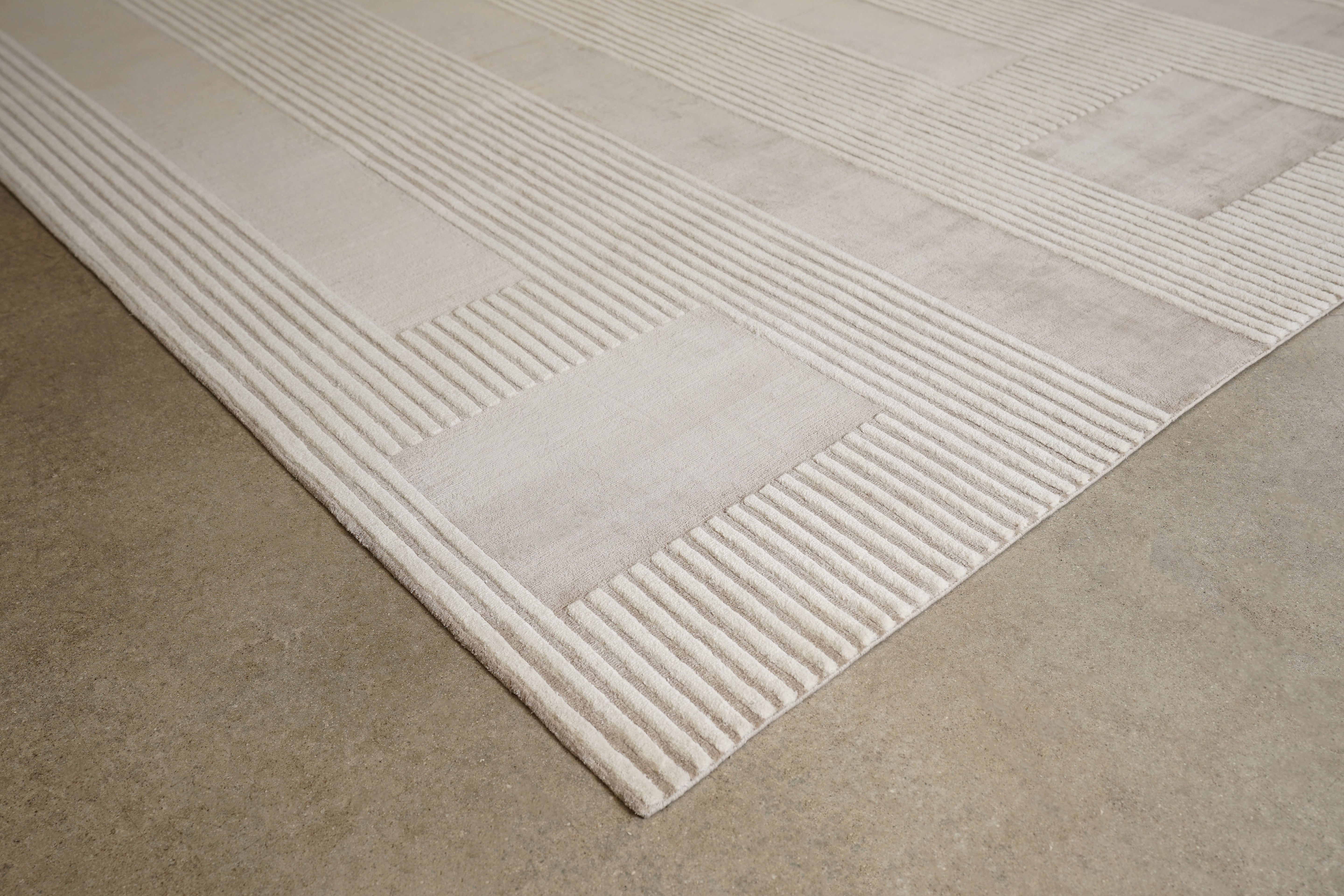 Luis Fernandez, ION - Ivory / Greige - Modern Rugs LA