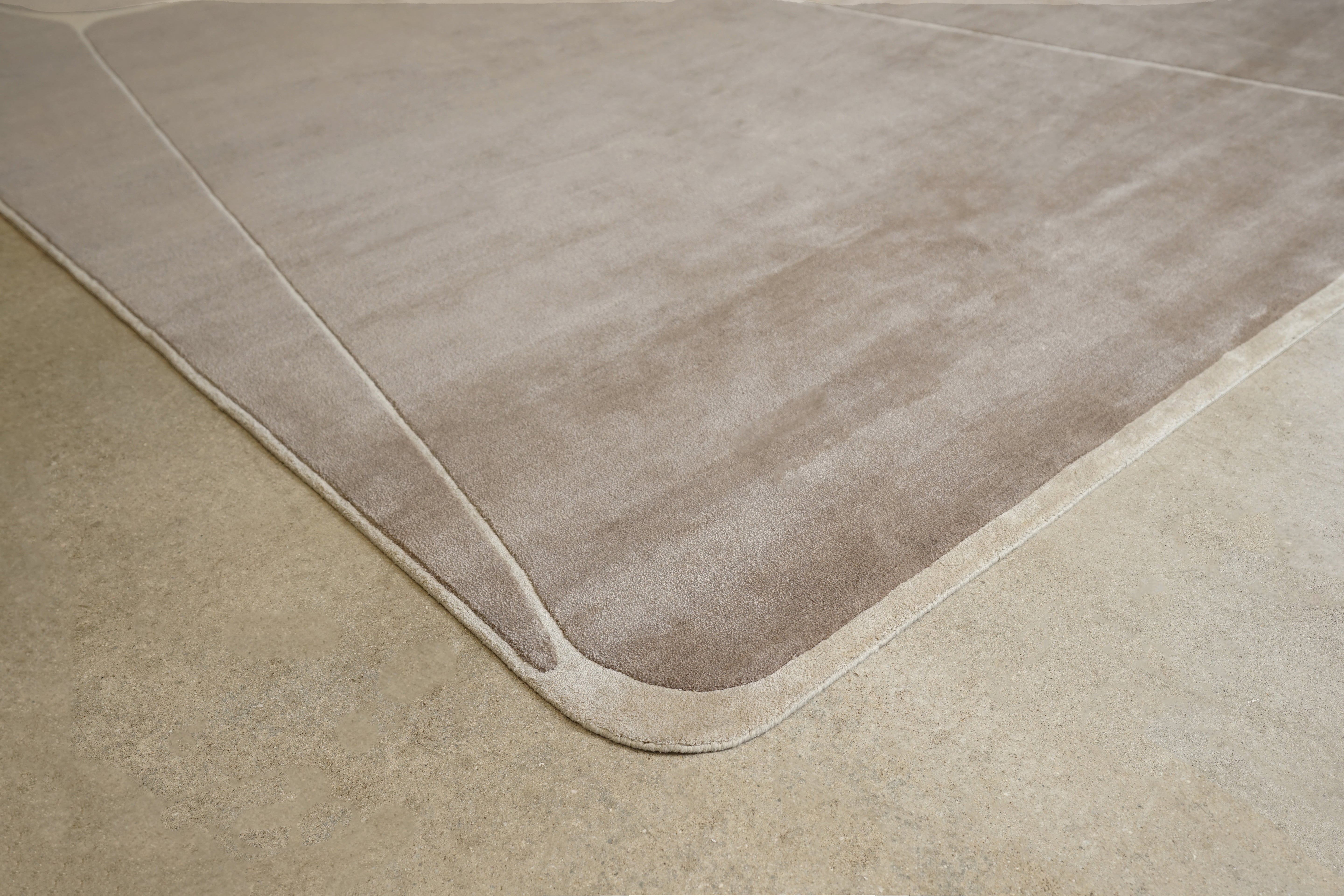 Lloyd - Light Umber / Ivory - Modern Rugs LA