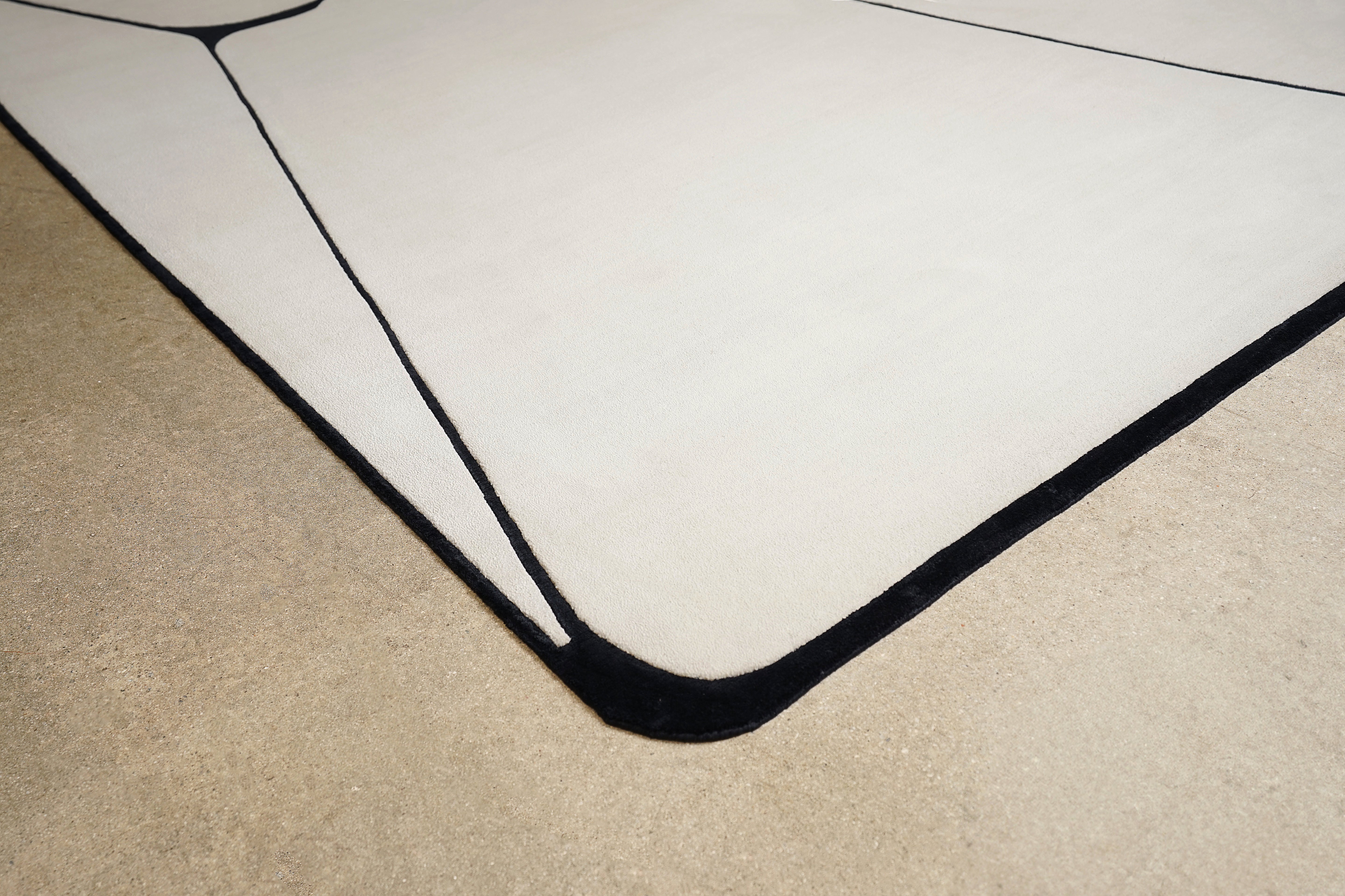 Lloyd - Ivory / Black - Modern Rugs LA
