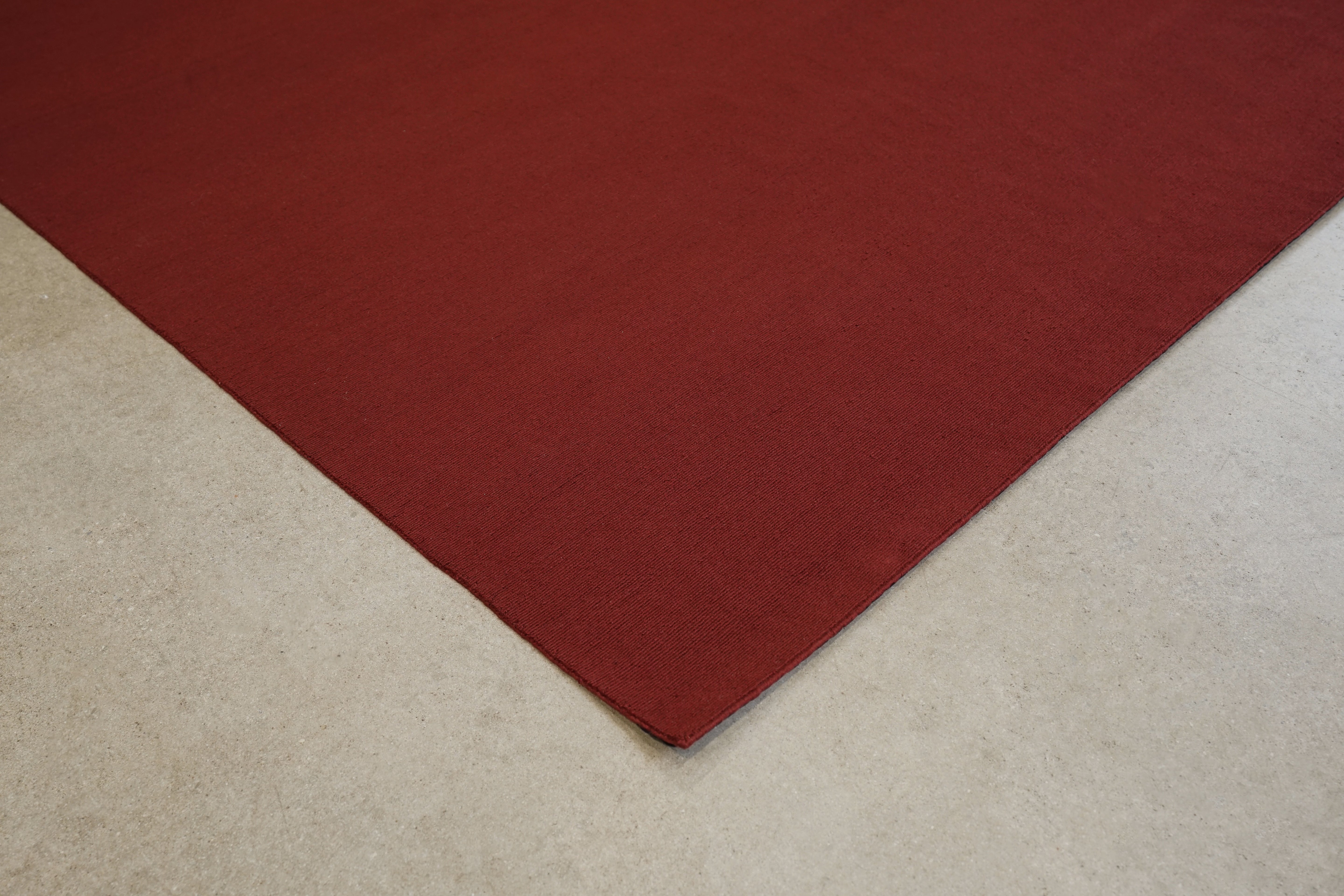 Solid Wool Loop