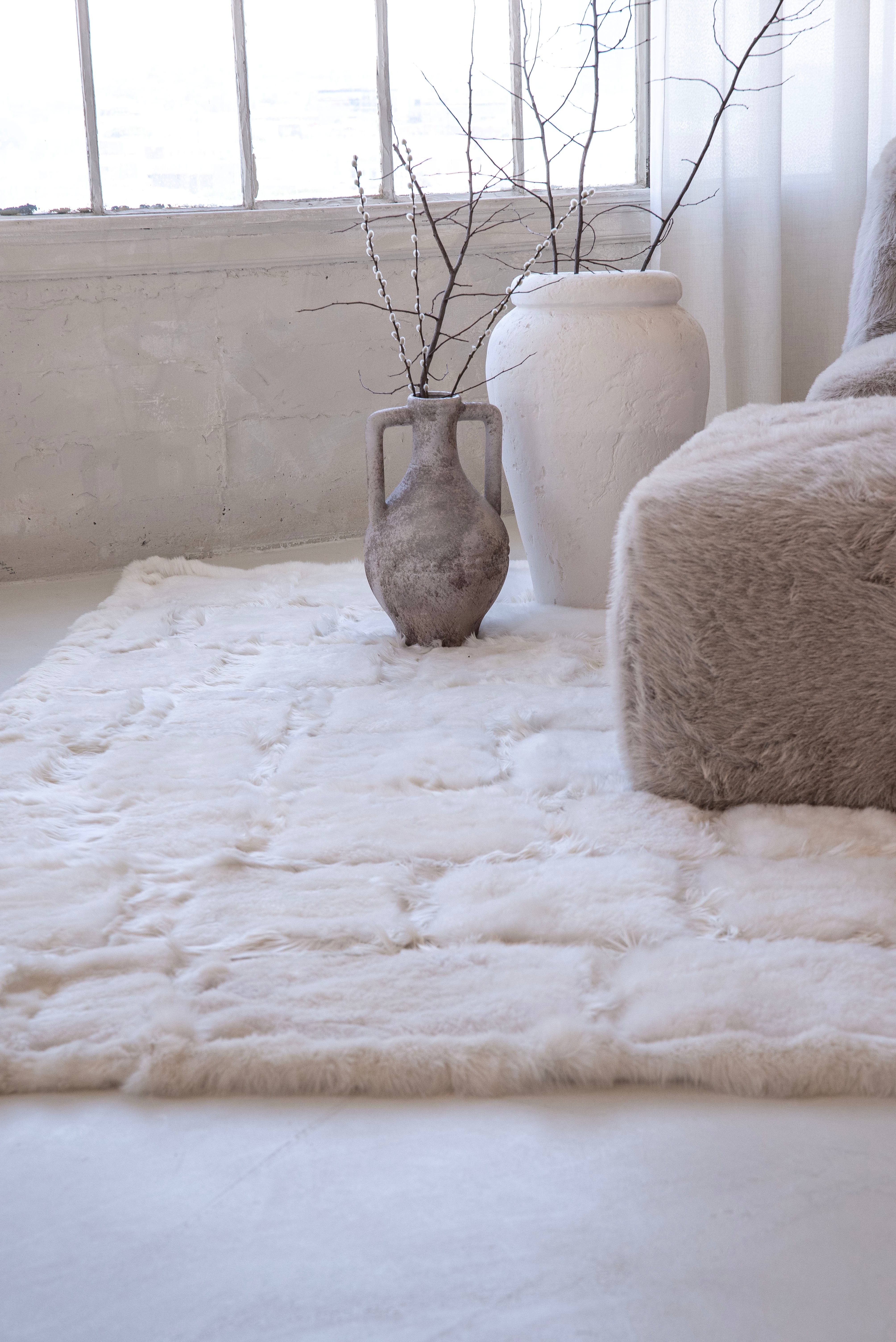 Alpaca Fur - Cobblestone White - Modern Rugs LA