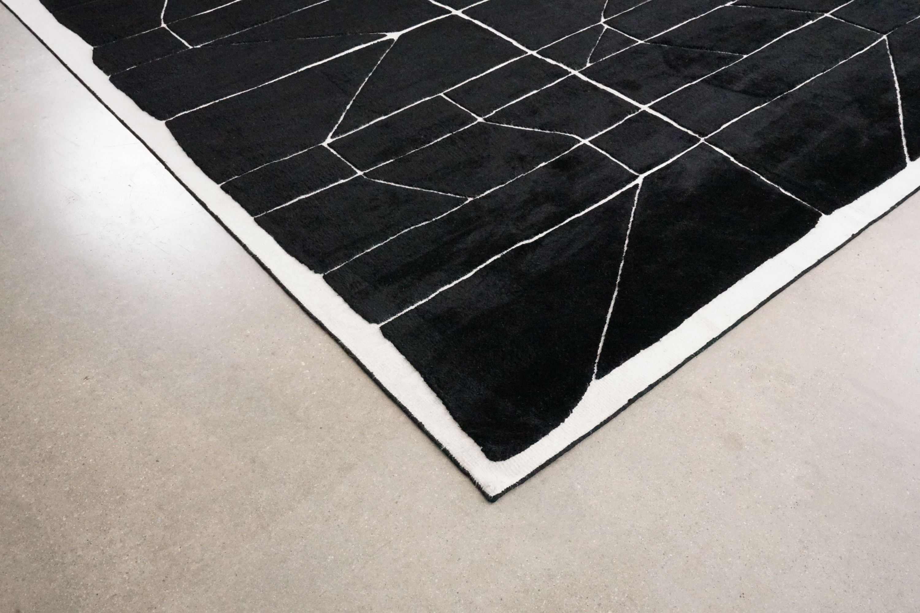 Sigma - Modern Rugs LA