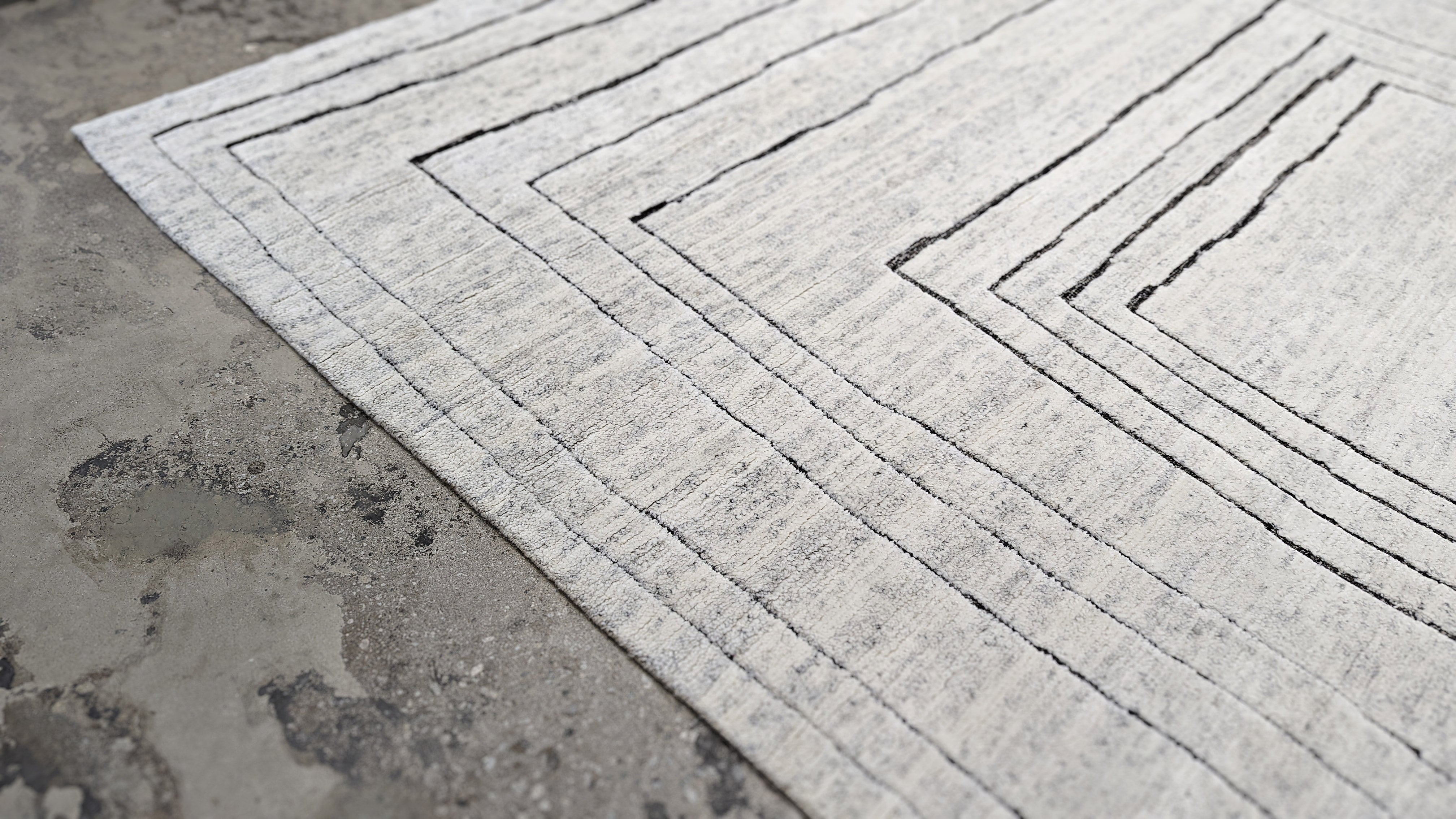 Gobi Vertex - Modern Rugs LA