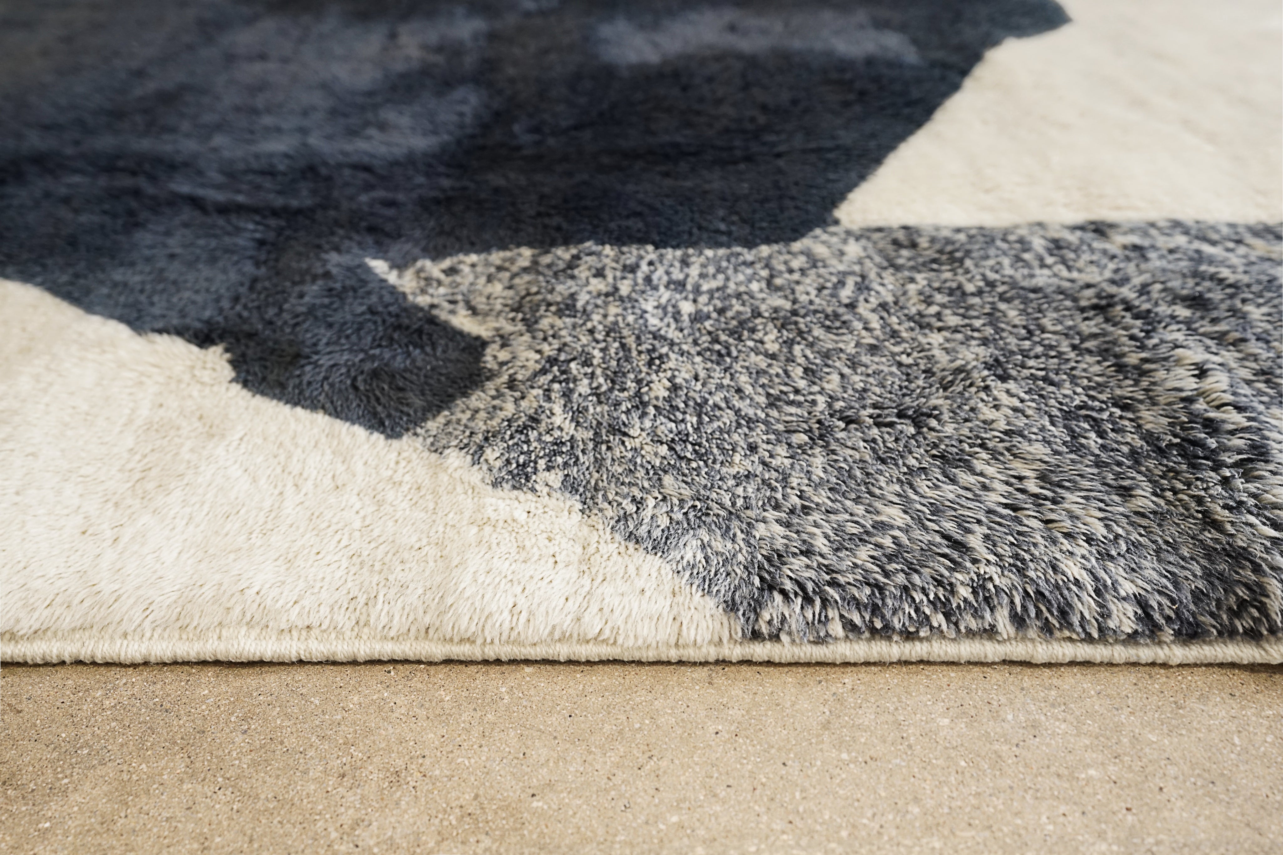Angelo - Modern Rugs LA