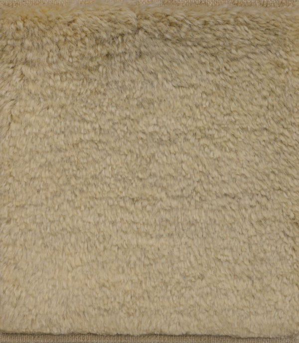Solid Mohair Luxe Champagne